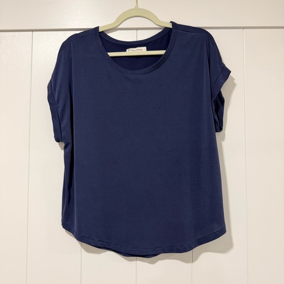 Lucky Brand Tops - ✨ Lucky Brand Sandwash Dolman Tee – Navy – Size M ✨
